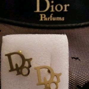 DIOR SMALL STUD EARRINGS